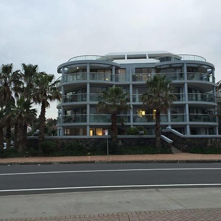 Manly Surfside Holiday Apartments Экстерьер фото