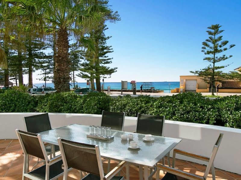 Manly Surfside Holiday Apartments Экстерьер фото